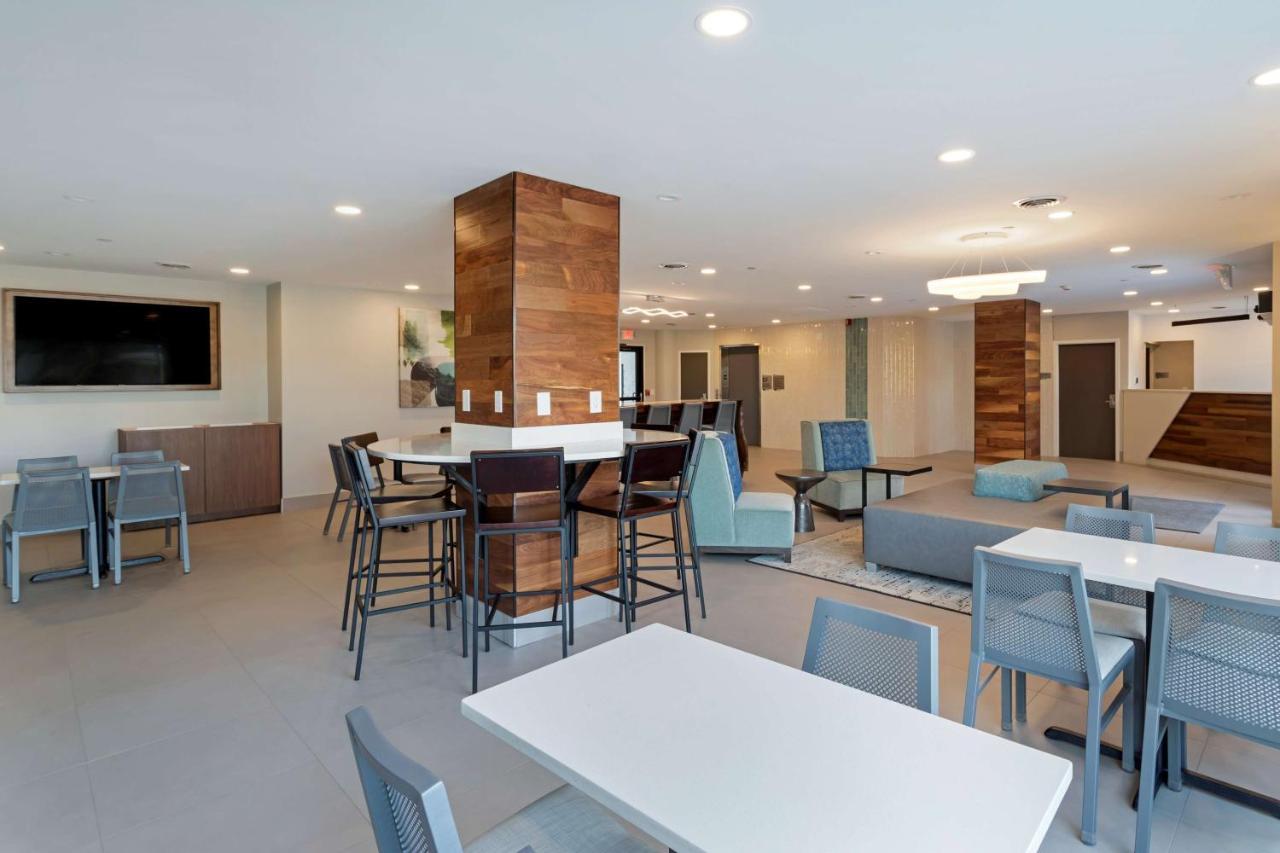 Hotel Leblanc Best Western Signature Collection Пиджен Фордж Екстериор снимка