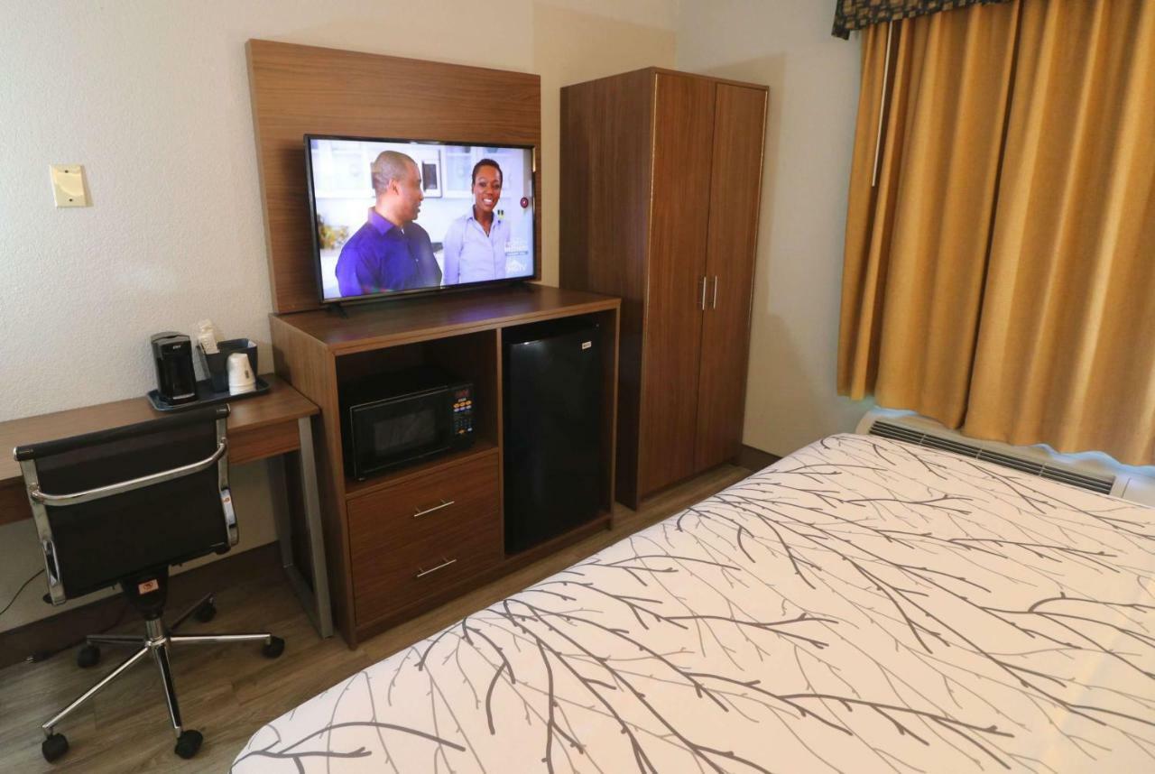 Hotel Leblanc Best Western Signature Collection Пиджен Фордж Екстериор снимка